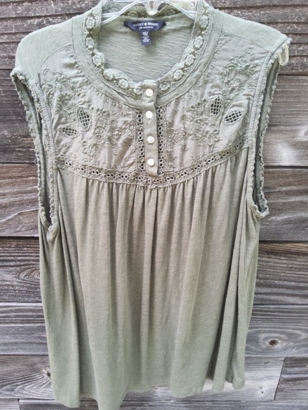 Lucky Brand Olive Embroidered Crochet Trim Sleeveless Top Size XL